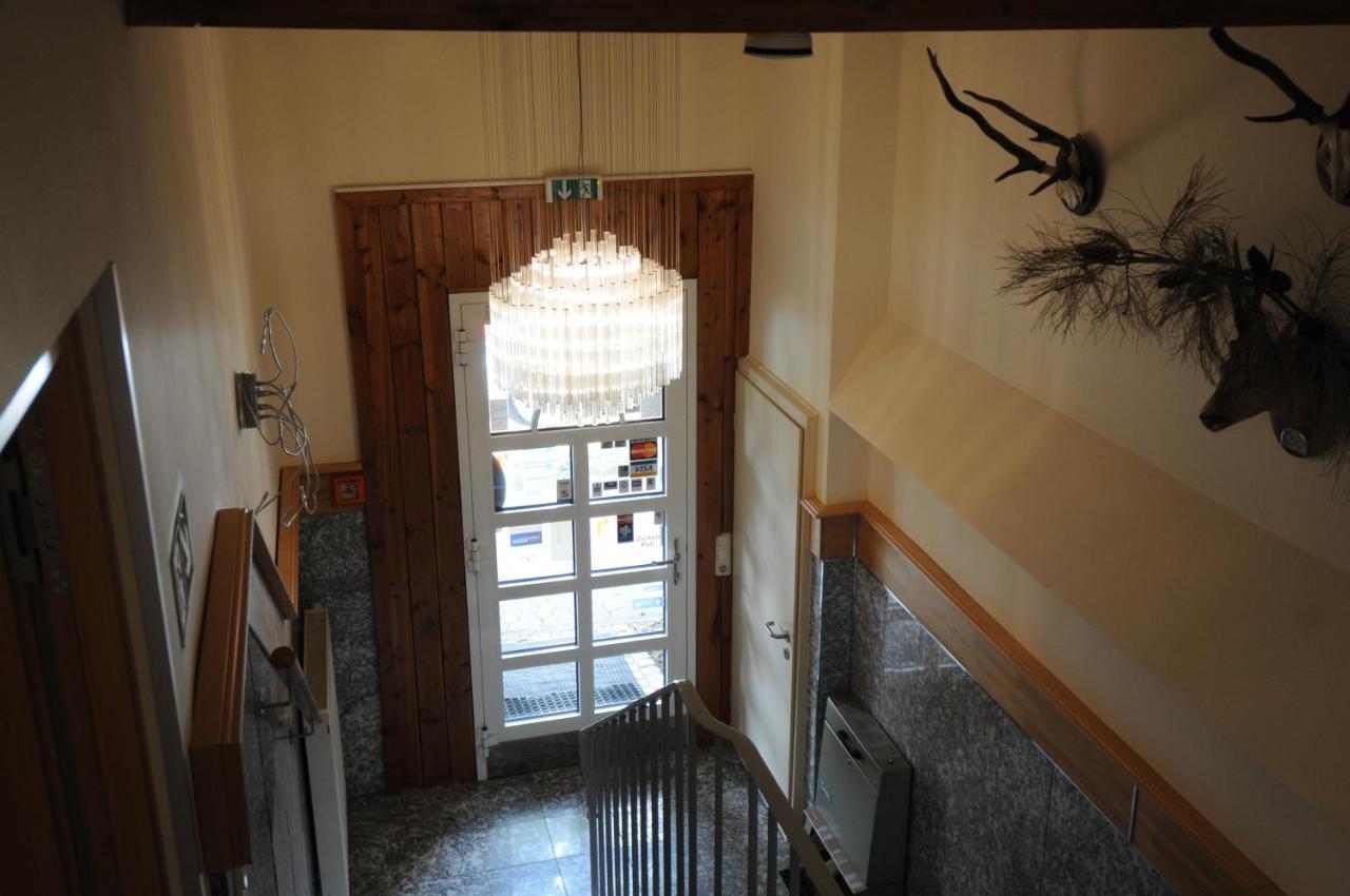Hotel Und Gaestehaus Will Isernhagen Eksteriør billede